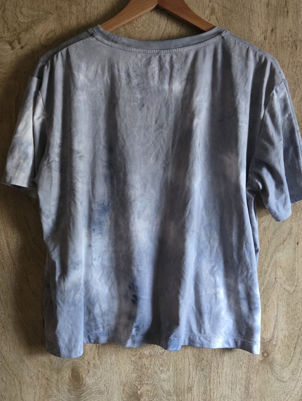 A Core Tie Dye Blue Grey Tee - Picture 2 of 4
